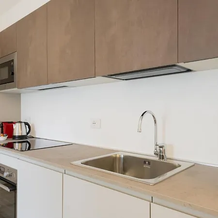 Easylife - Rifugio Luminoso A 10min Da Apartment Milan